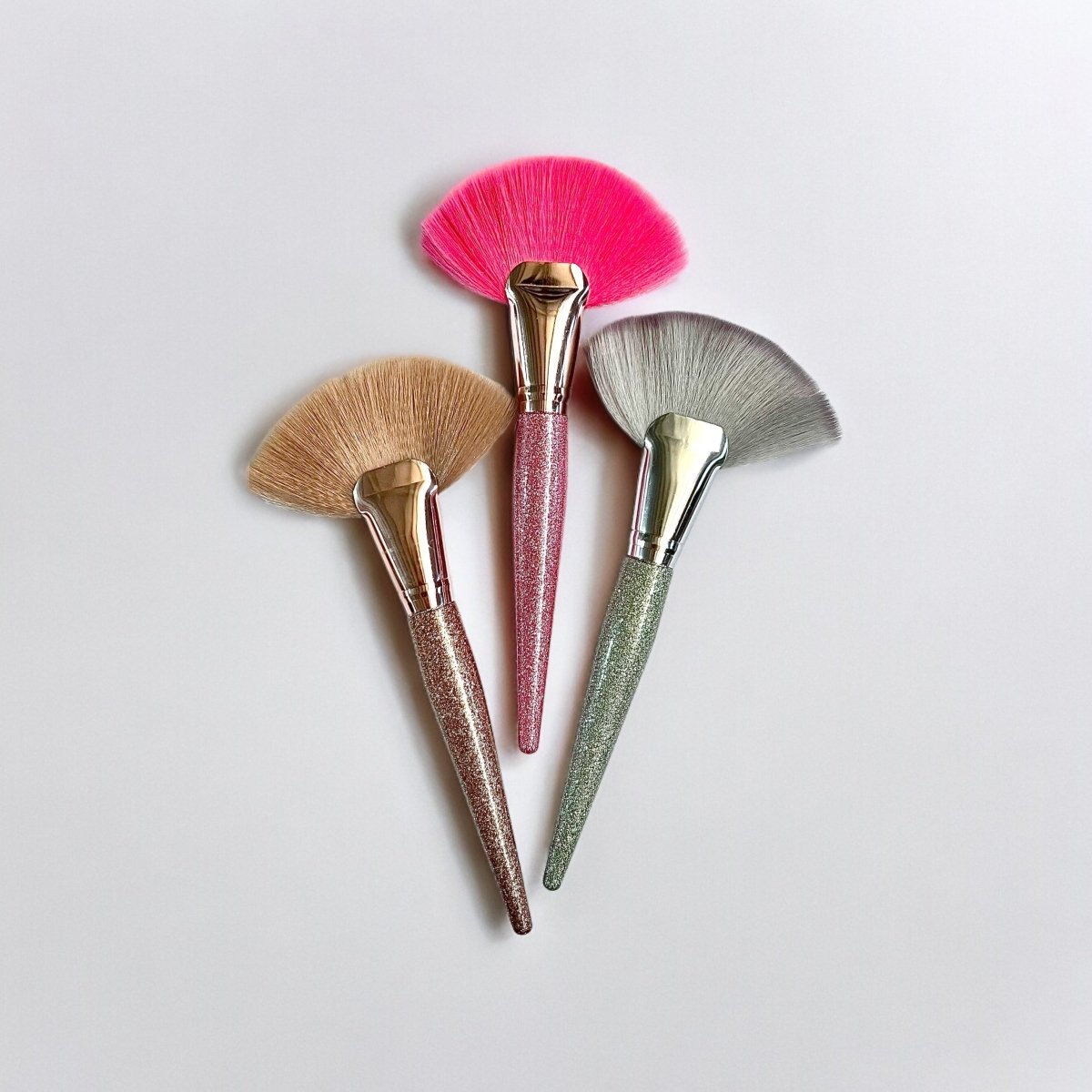 Fan Makeup Set 1PC Professional Glitter Fan Makeup Brush – Home Phase