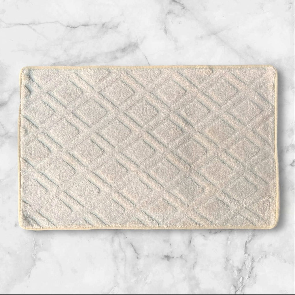 1PC Soft Embossed Bathroom Mat - Diamond Design - Style Phase Home