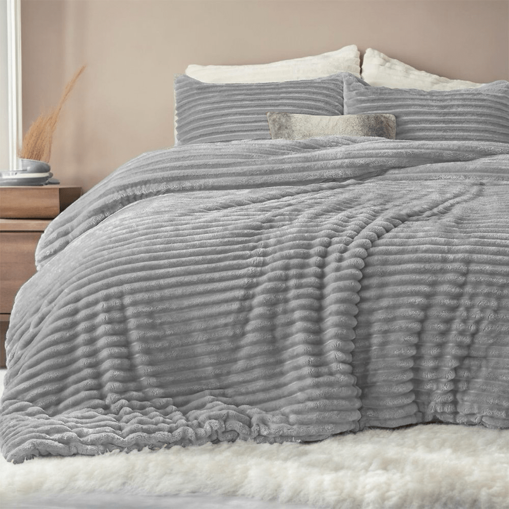 3PC Aria Ribbed Flannel Winter Comforter Set - 230 x 200 cm - Style Phase Home