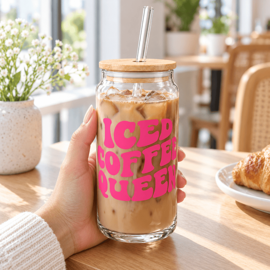 Iced Coffee Queen Can Glass with Bamboo Lid & Pink Straw – 500 ml - Home Phase