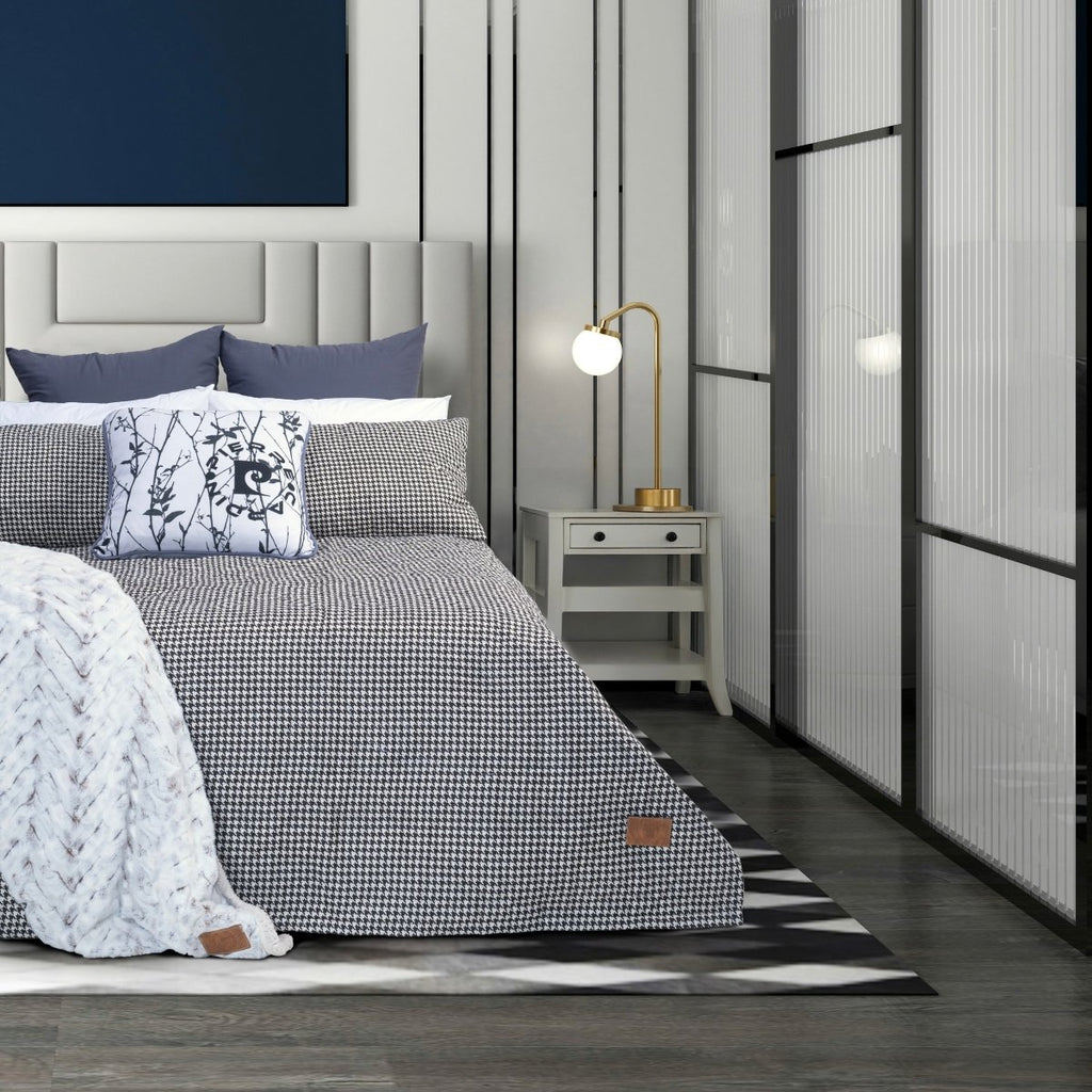 Pierre Cardin Houndstooth Quilt - 240 x 24 cm - King - Style Phase Home