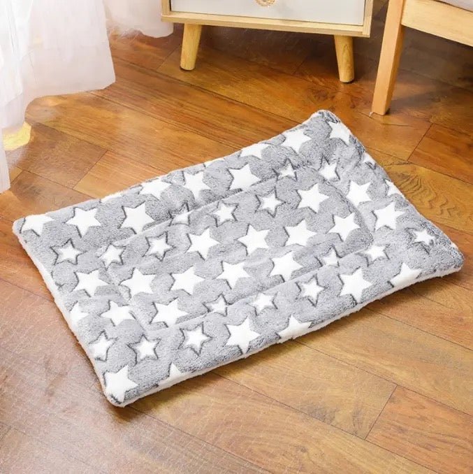 Plush Warm Fleece Pet Bed - 68 x 54 cm - Style Phase Home