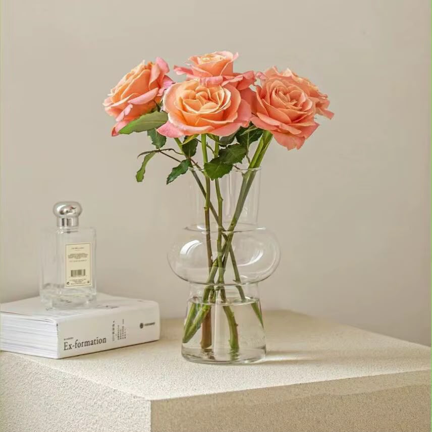 Bubble Glass Vase - 7.1 x 7.3 x 18cm - 730ml