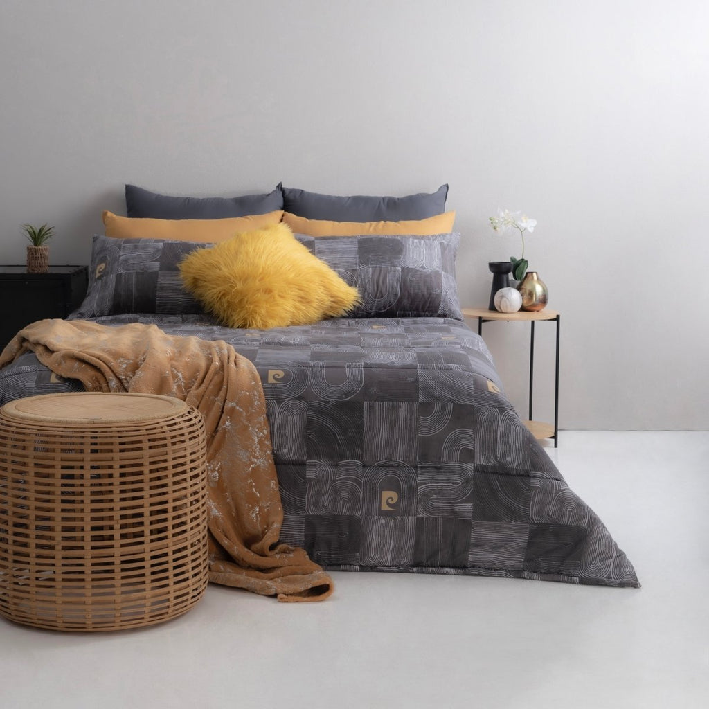 Pierre cardin basket deals