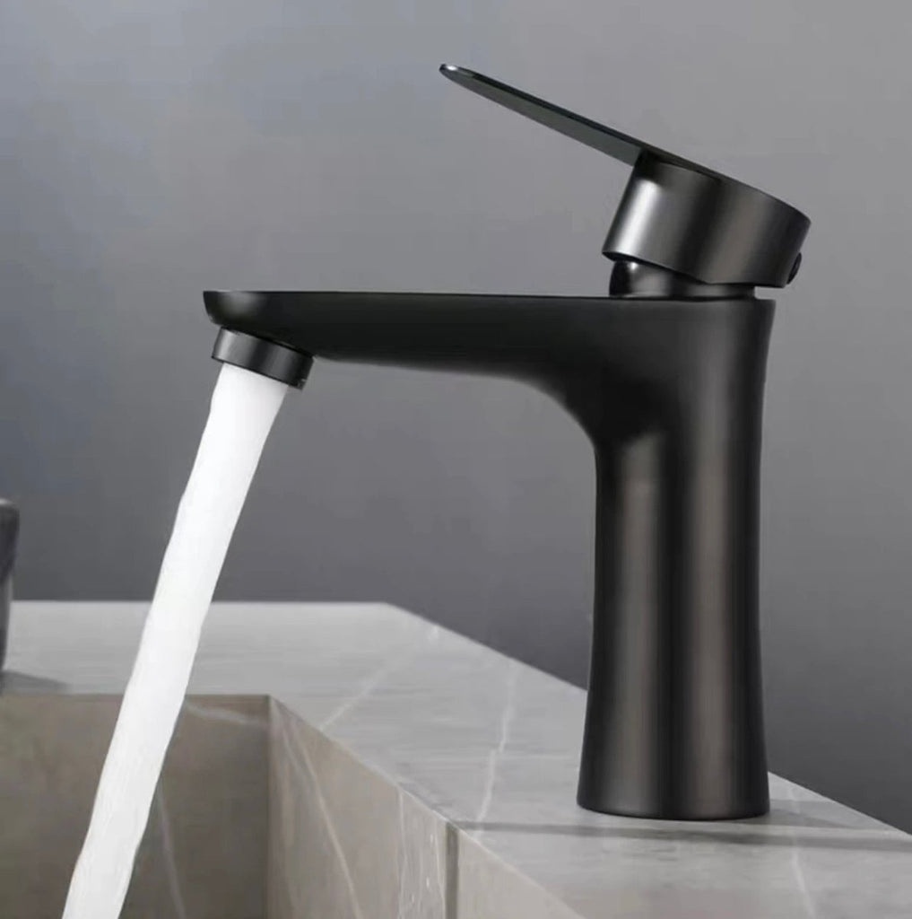 Modern Black Mixer Basin Tap – Style Phase Home